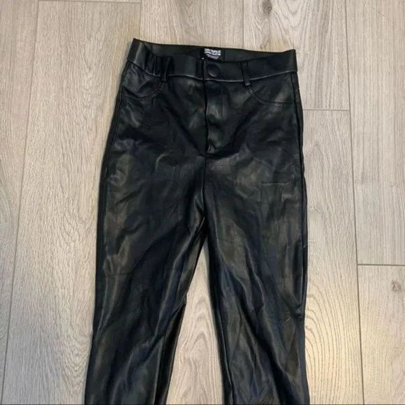 Zara vegan leather skinny pants leggings small size women in jet black - Picture 4 of 6